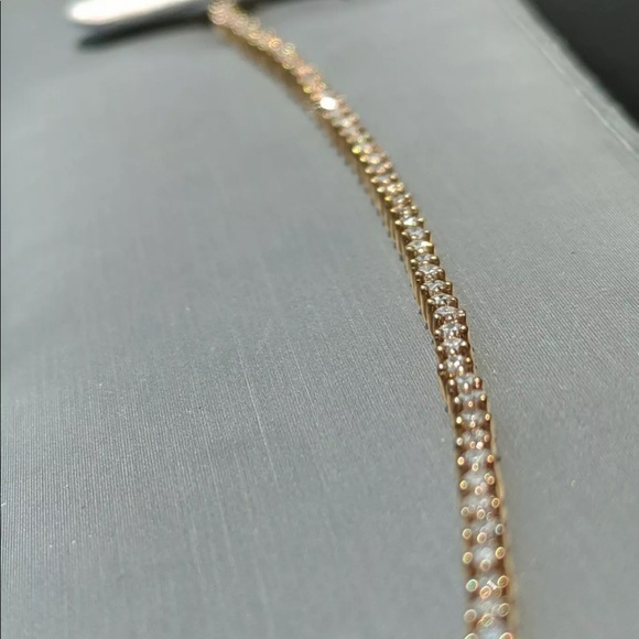 ****SOLD**** Real diamond tennis bracelet - Picture 6 of 8